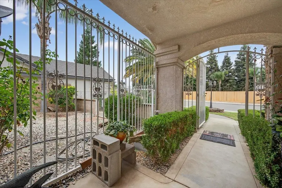 2197 E Ticonderoga Drive, Fresno, CA 93720 - Image #3