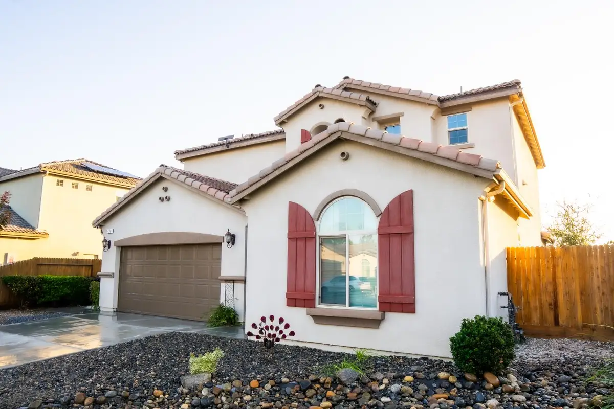 470 Daphne Lane, Lemoore, CA 93245 - Image #1