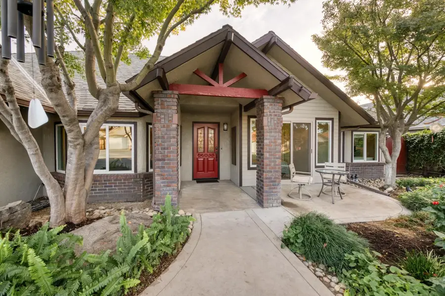 550 W Bedford Avenue, Clovis, CA 93611 - Image #3