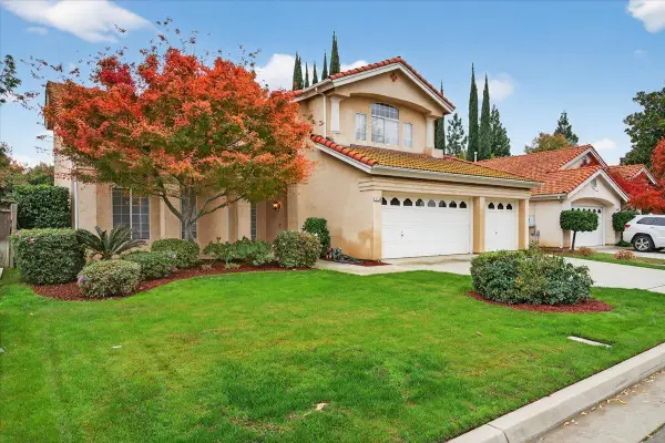 2169 E Hillview Avenue, Fresno, CA 93720