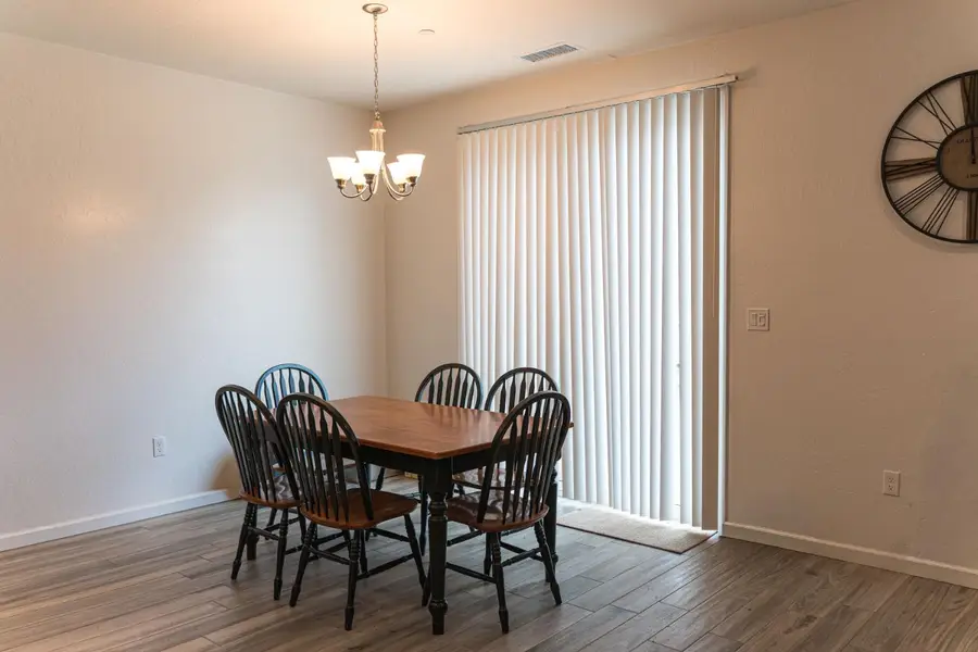 1303 22nd Avenue, Kingsburg, CA 93631 - Image #3