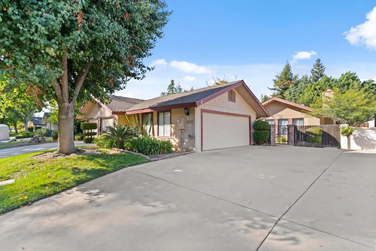 3620 W Beechwood Avenue, Fresno, CA 93711 - Image #1