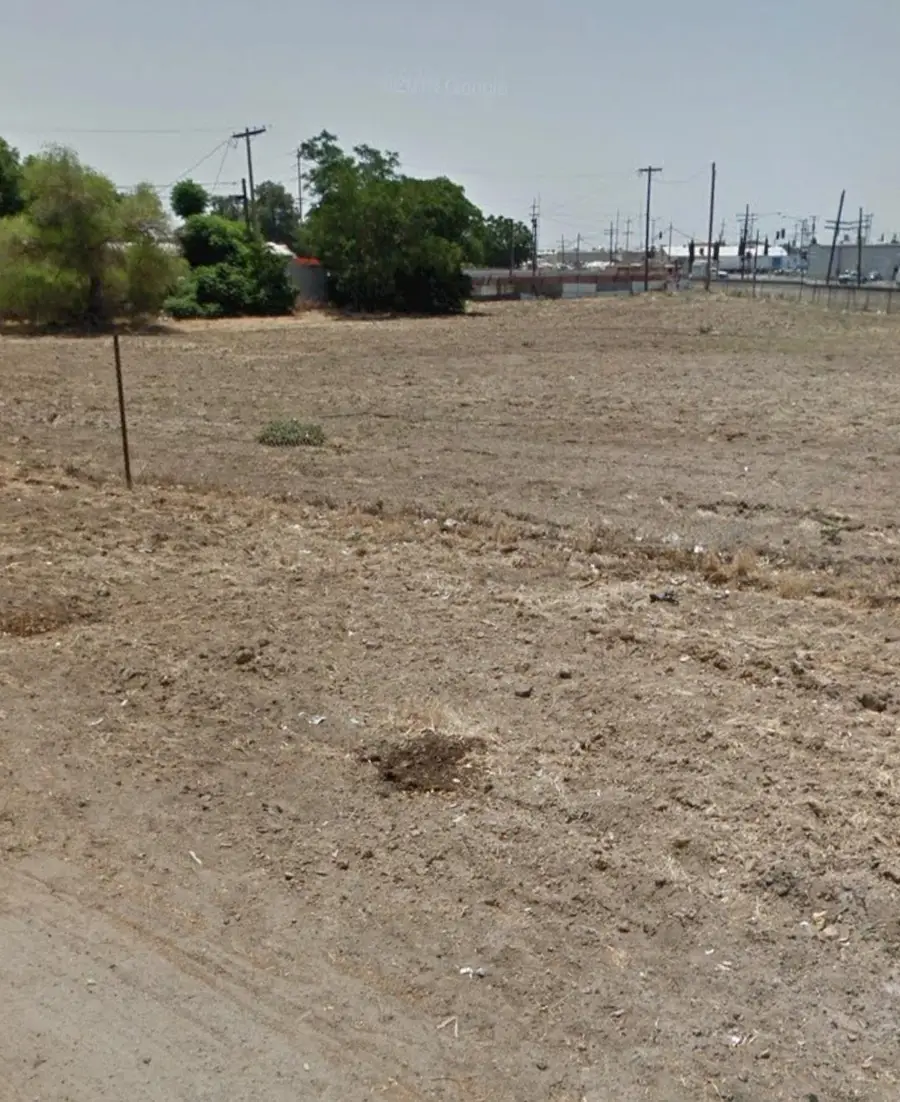 3012 E Belgravia, Fresno, CA 93721 - Image #2