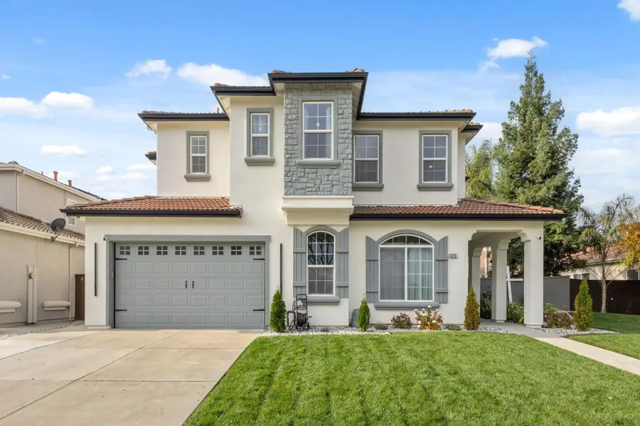 4215 Riopel Avenue, Denair, CA 95316 - #2