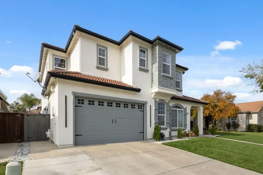 4215 Riopel Avenue, Denair, CA 95316 - #3