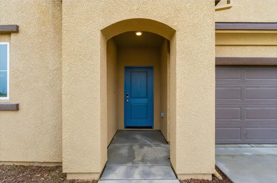 1462 W Randy Court, Fowler, CA 93625 - Image #2