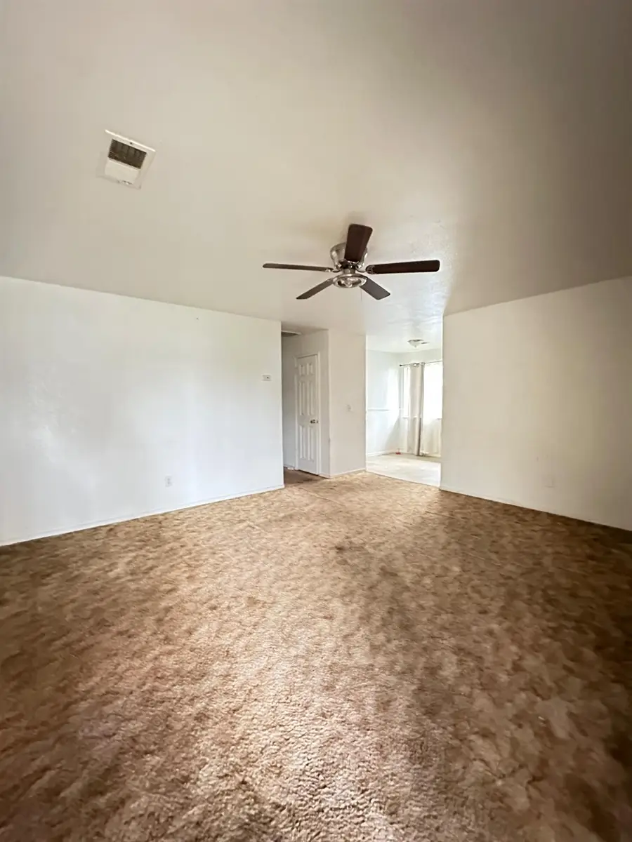 27428 Georgia Avenue, Madera, CA 93637 - Image #2