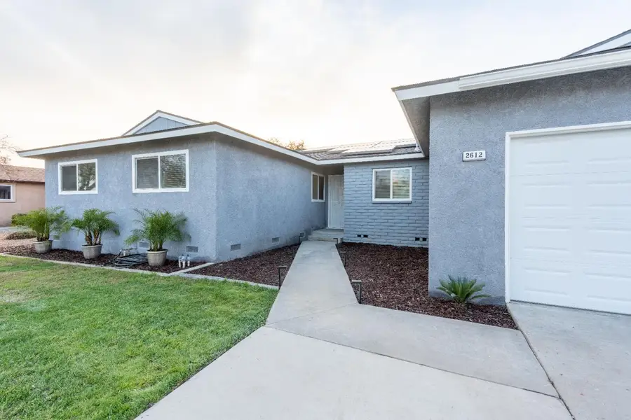 2612 Renn, Clovis, CA 93611 - Image #2