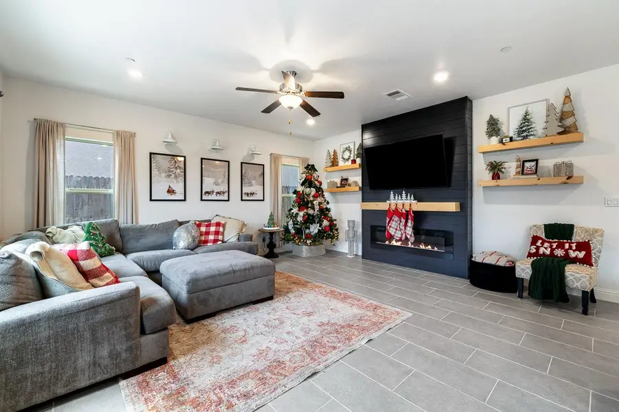 4085 Alamos Avenue, Clovis, CA 93619 - Image #3