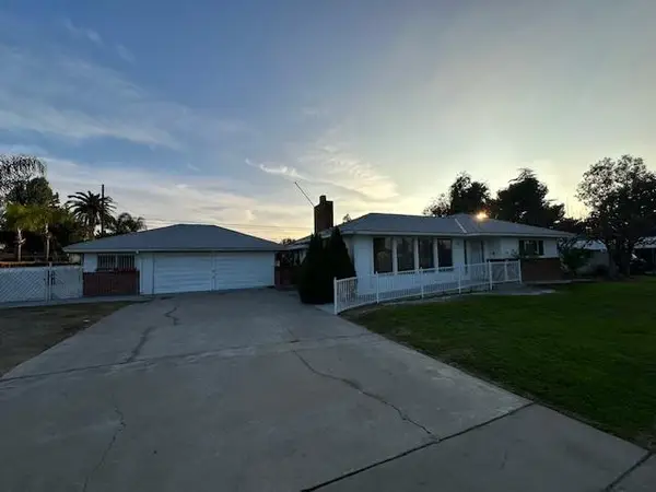 4984 Belmont Avenue, Fresno, CA 93727