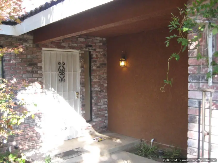 1826 E Shea Drive, Fresno, CA 93720 - Image #3