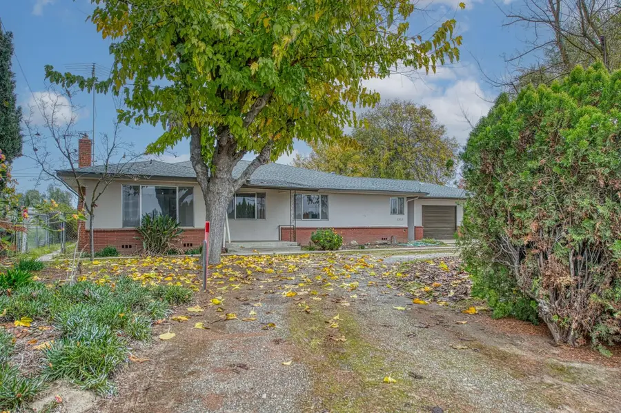 13130 S Henderson Road, Caruthers, CA 93609 - Image #3