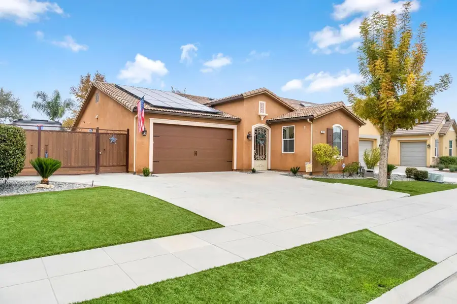 3237 Bellaire Avenue, Clovis, CA 93619 - Image #2