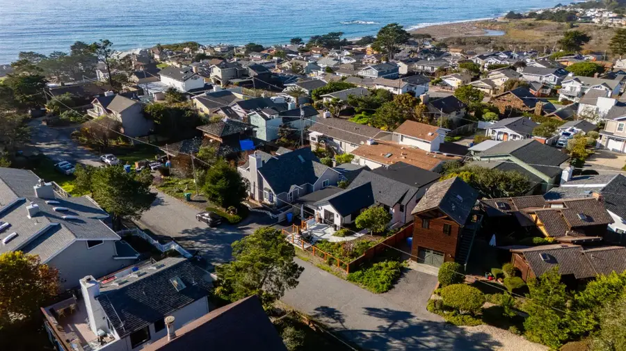 475 Dorset Street, Cambria, CA 93428 - Image #3