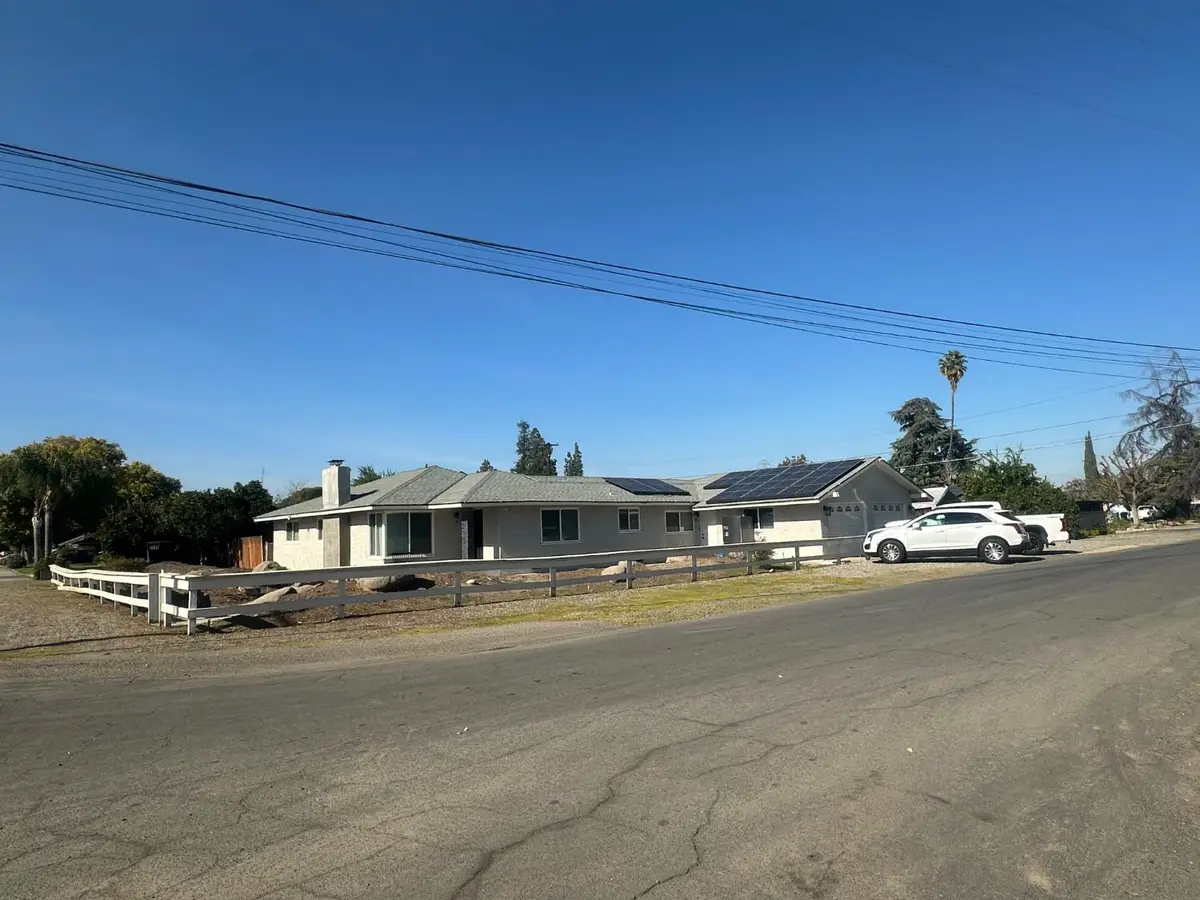 5545 E Washington Avenue, Fresno, CA 93727 - Image #1