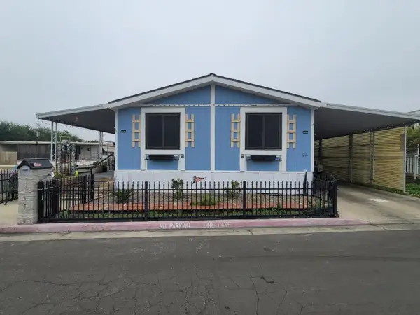 1401 E Paige Avenue, Tulare, CA 93274