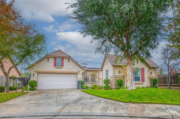 2741 Buckingham Avenue, Clovis, CA 93611