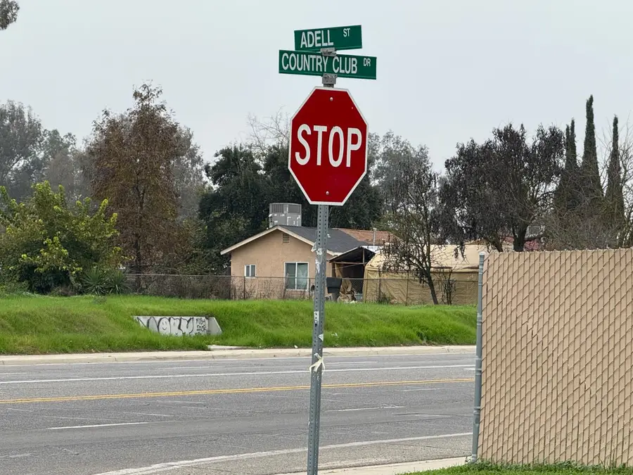 26023 Adell Street, Madera, CA 93638 - Image #3