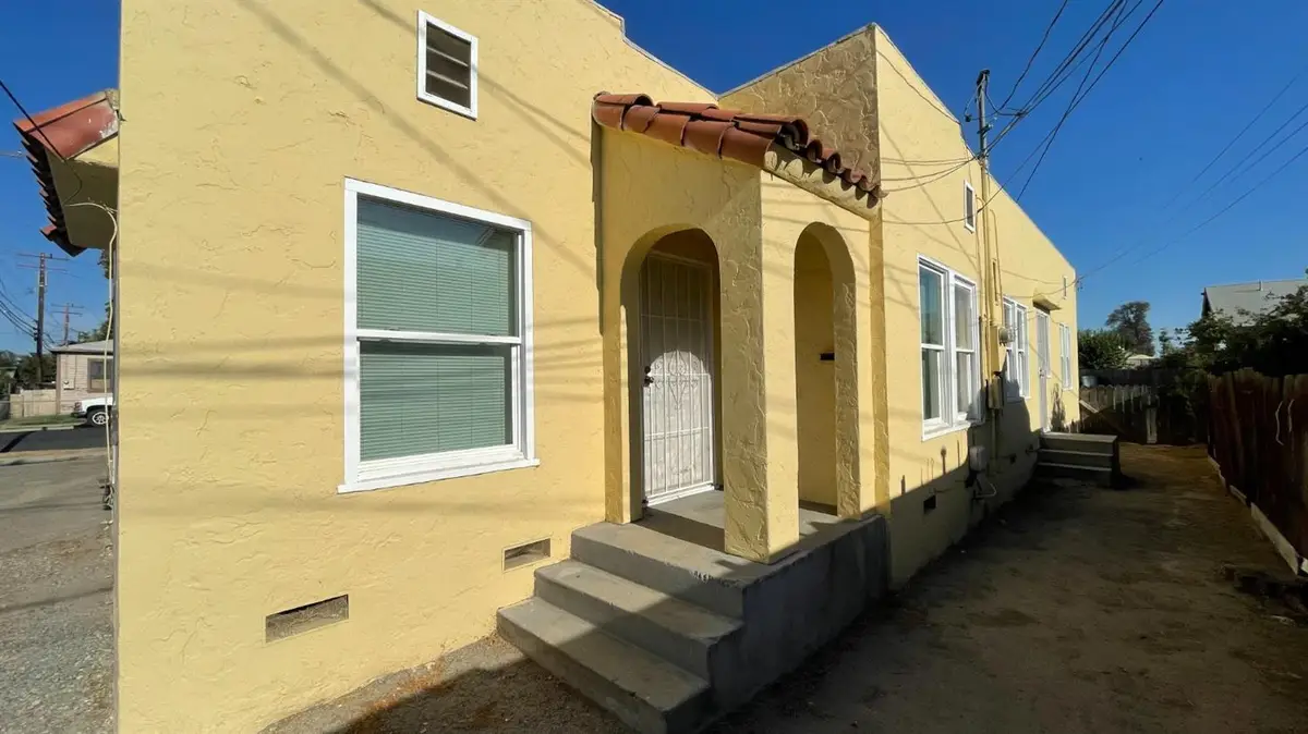 516 N White Street, Hanford, CA 93230 - Image #1