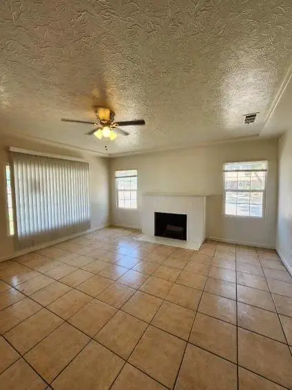 54 E Kearney Boulevard, Fresno, CA 93706 - Image #3