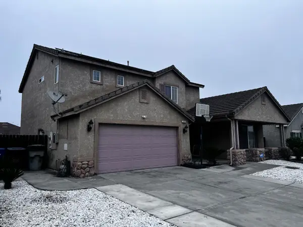 1950 W Rio Hondo Way, Hanford, CA 93230