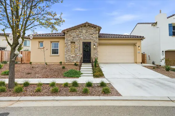 668 Rock Crest Avenue, Madera, CA 93636