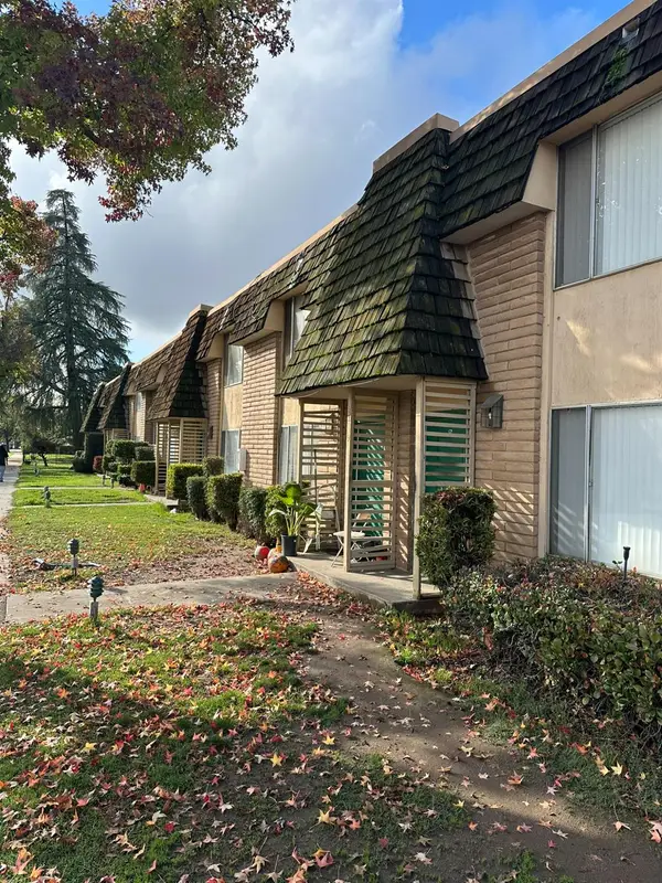 3109 N Thorne Avenue, Fresno, CA 93704