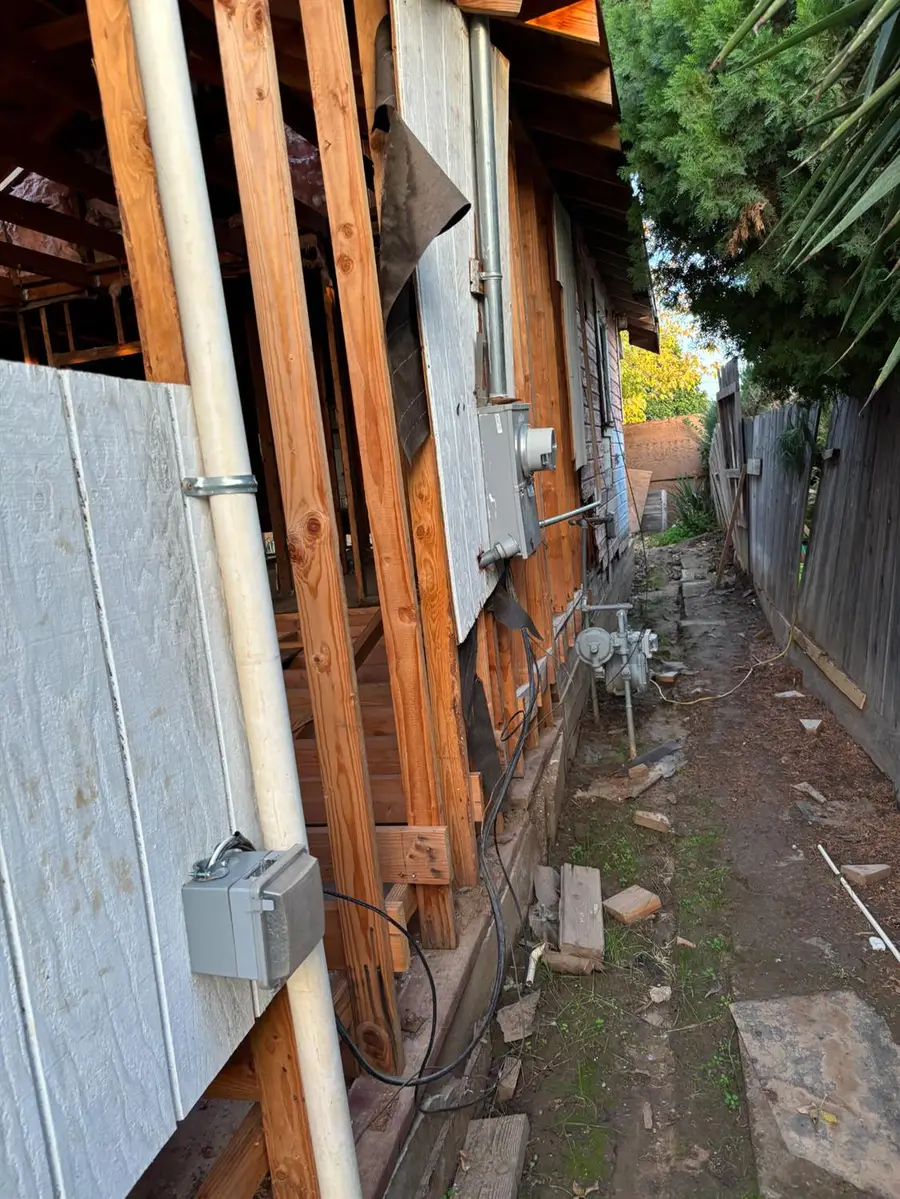 820 Columbia Street, Madera, CA 93638 - Image #2