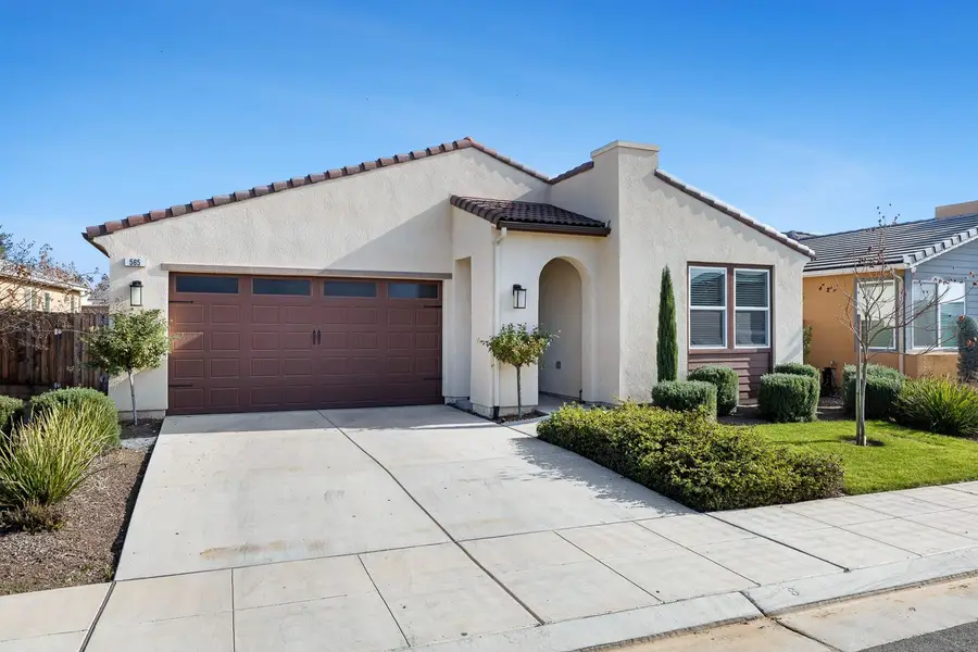 565 Traverse Drive S, Madera, CA 93636 - Image #3