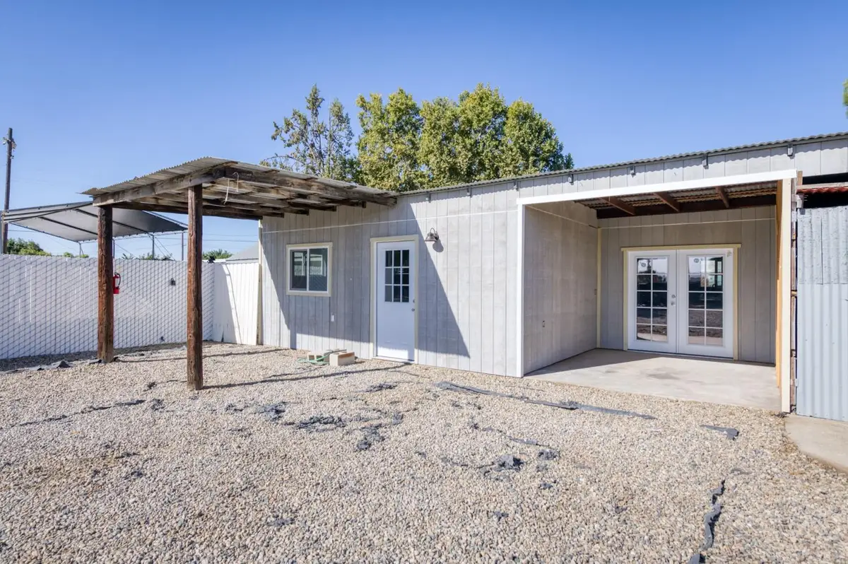 12712 E Mckinley Avenue, Sanger, CA 93657 - Image #1