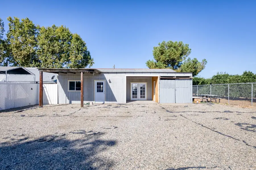 12712 E Mckinley Avenue, Sanger, CA 93657 - Image #3