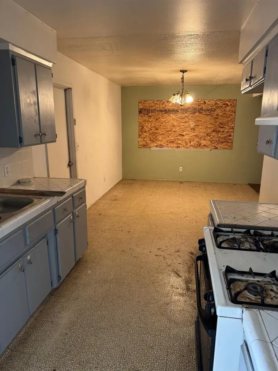 121 Maple Street, Madera, CA 93637 - Image #3