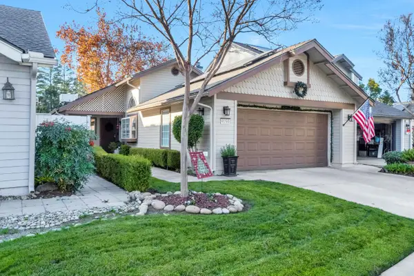 9150 N Woodlawn Drive, Fresno, CA 93720