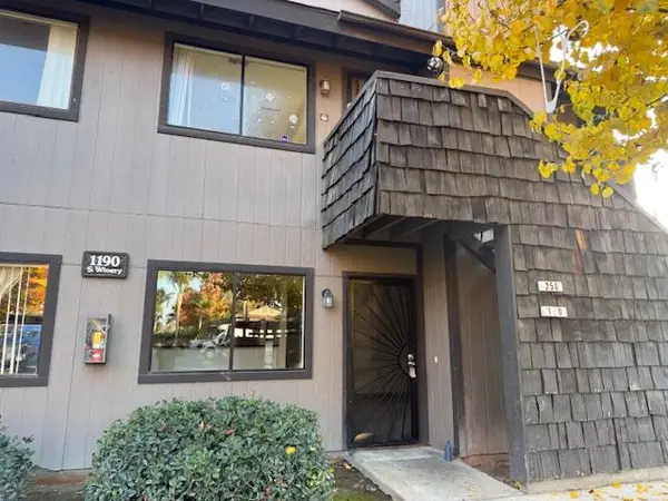 1190 S Winery Avenue #150, Fresno, CA 93727