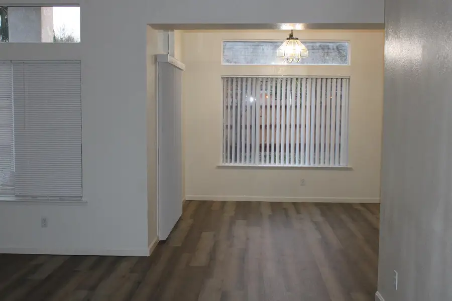 2233 E Christopher Drive, Fresno, CA 93720 - Image #2