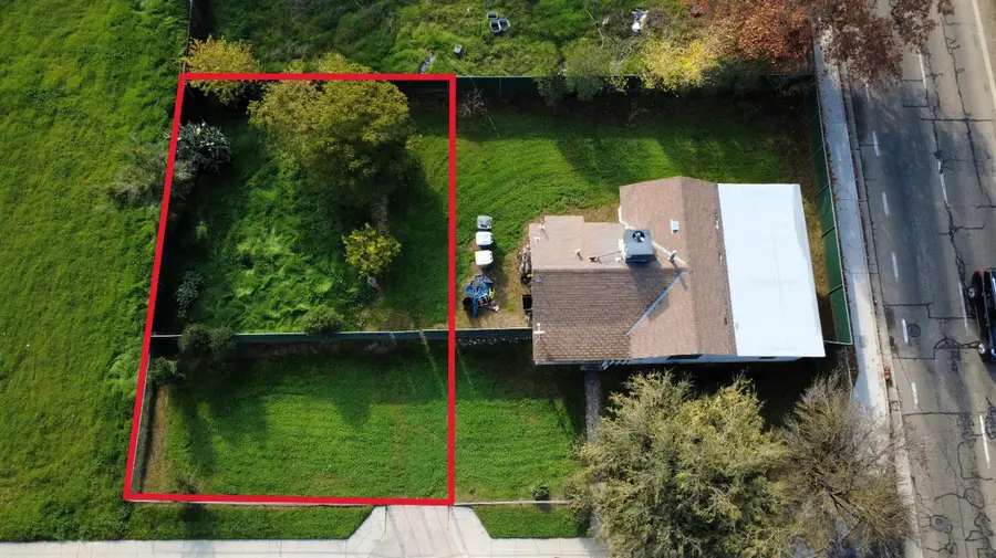 491 W Fir Avenue, Fresno, CA 93650 - Image #2