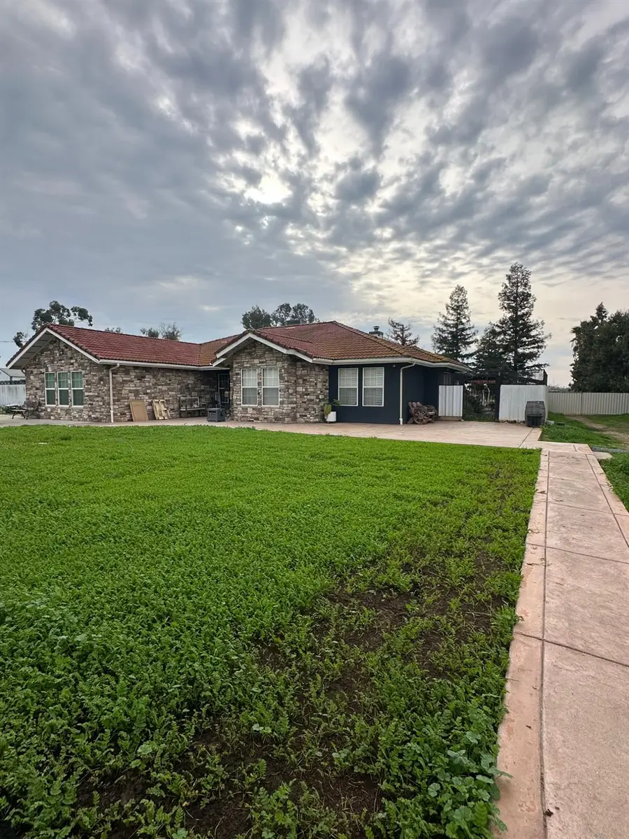 31144 James Avenue, Madera, CA 93636 - Image #2