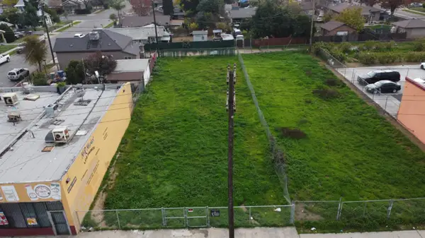 3366 E Butler Avenue, Fresno, CA 93702