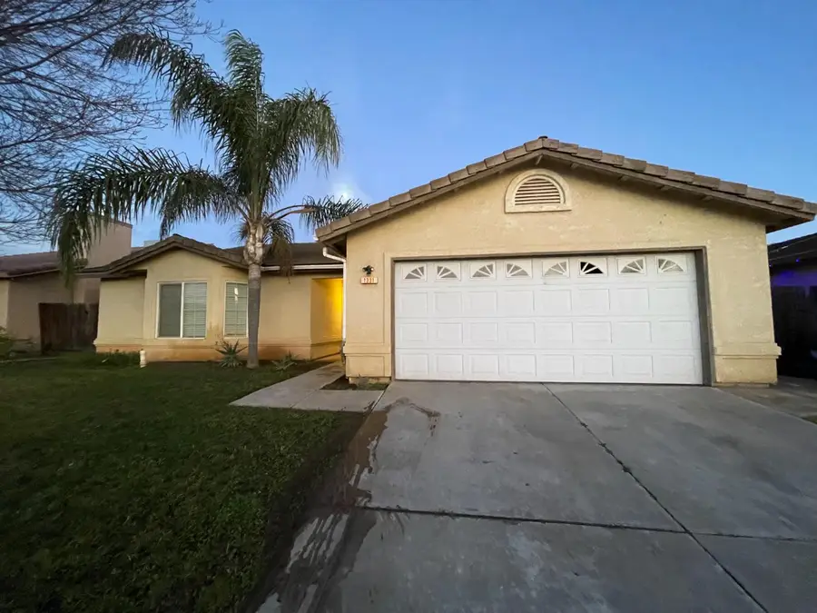 1331 Alicante Way, Madera, CA 93638 - Image #2