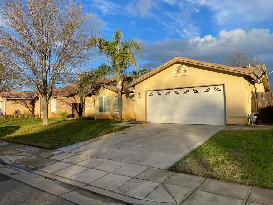 1331 Alicante Way, Madera, CA 93638 - Image #3
