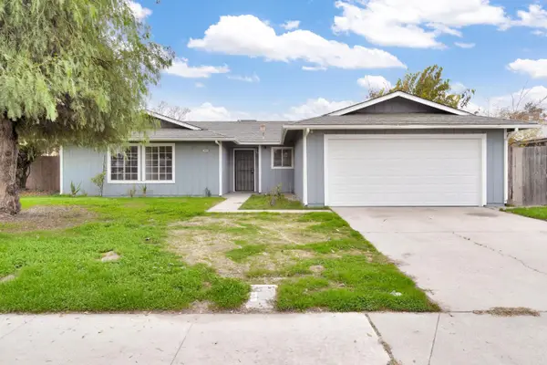 14853 W Stanislaus Avenue, Kerman, CA 93630