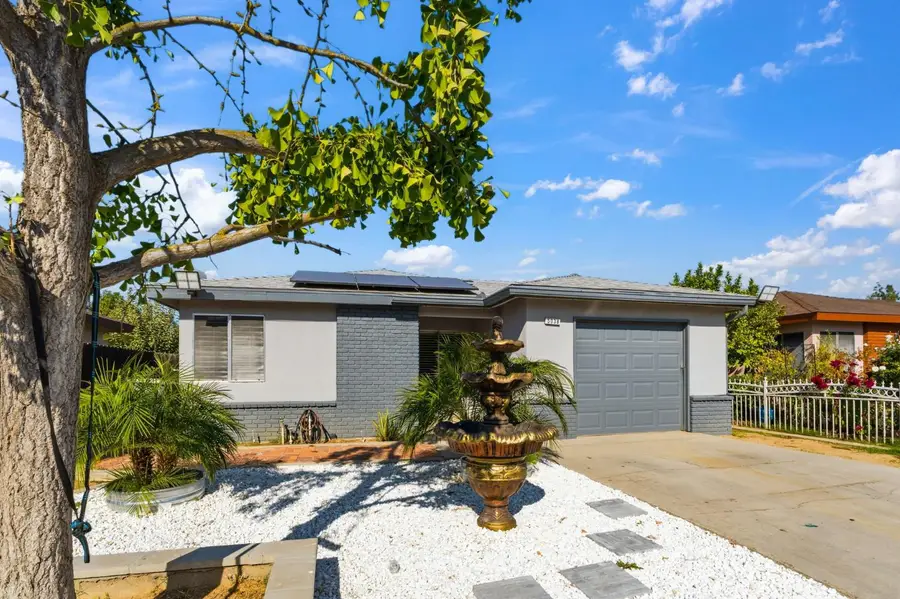 5038 W Donner Avenue, Fresno, CA 93722 - Image #2