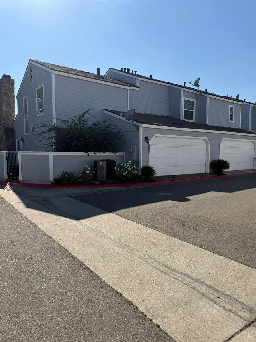 1448 Plymouth Rock Way, Clovis, CA 93612 - Image #3