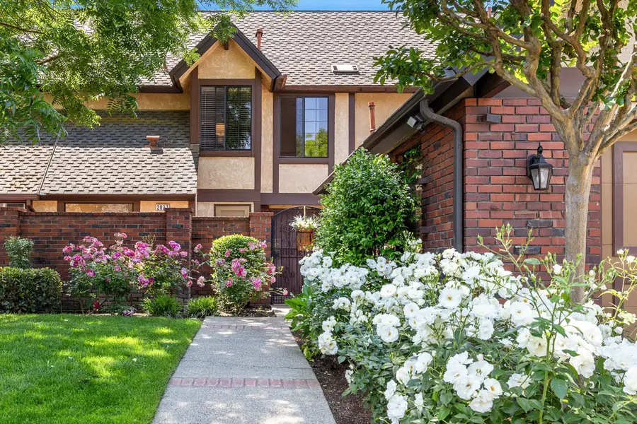 2827 W Compton Court, Fresno, CA 93711 - Image #2