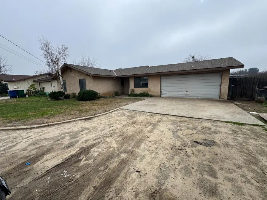 2433 W Clemenceau, Caruthers, CA 93609 - Image #2