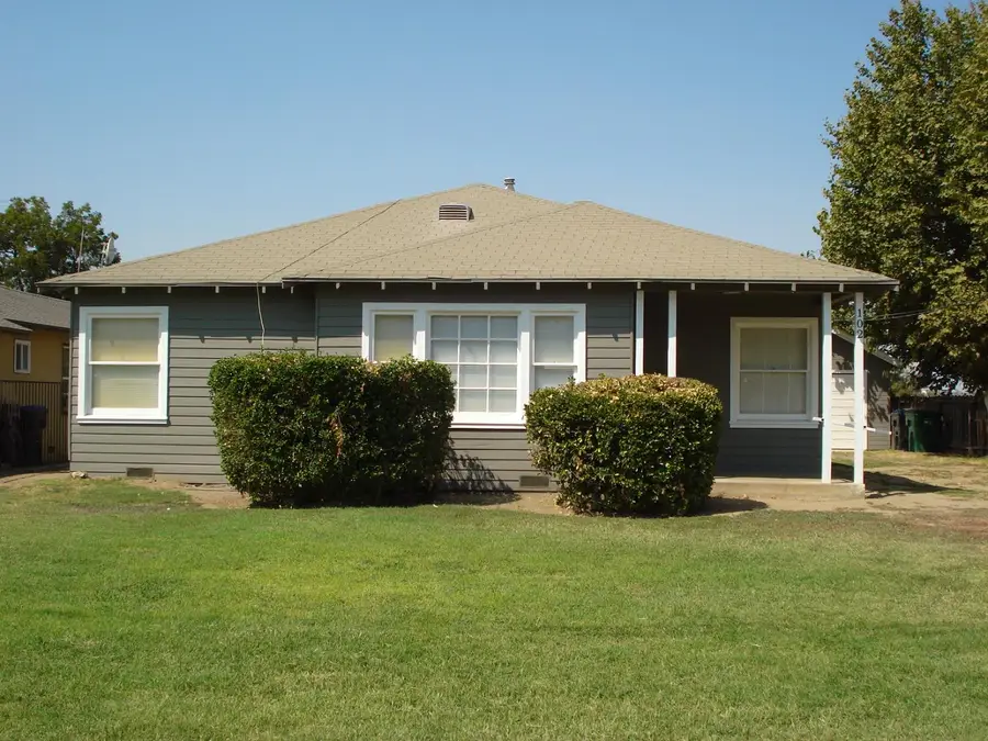 102 E Willamette Avenue, Fresno, CA 93706 - Image #2