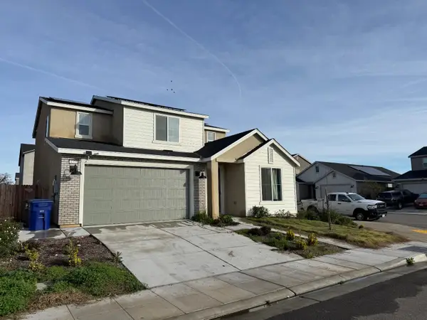 4373 Rialto Avenue, Clovis, CA 93619