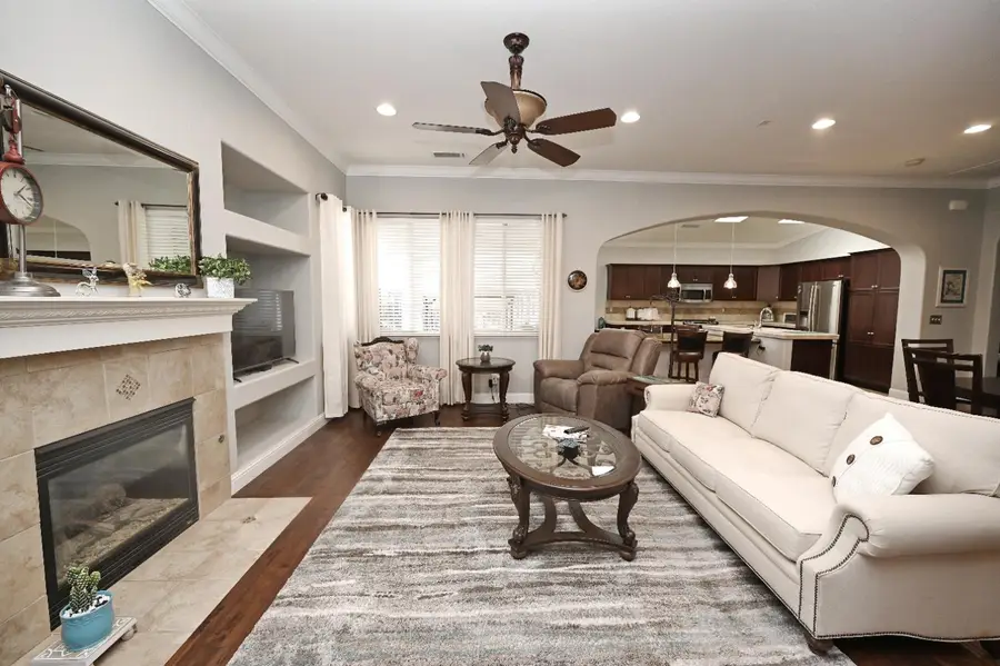 5553 N Plum Lane, Fresno, CA 93711 - Image #3