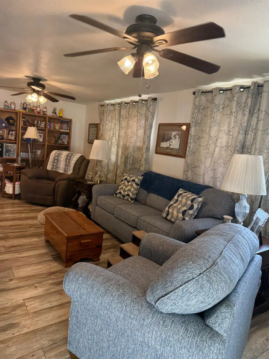 1500 W Villa #32, Clovis, CA 93612 - #3