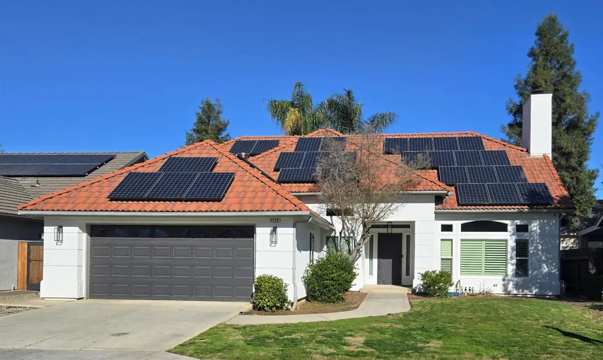 2230 E Ryan Avenue, Fresno, CA 93720 - #1